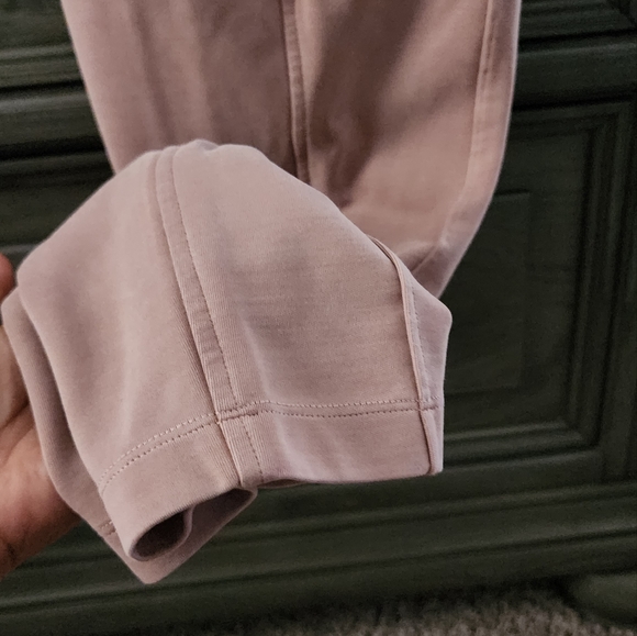 Lululemon Lisse Jogger *the lab - Picture 9 of 14